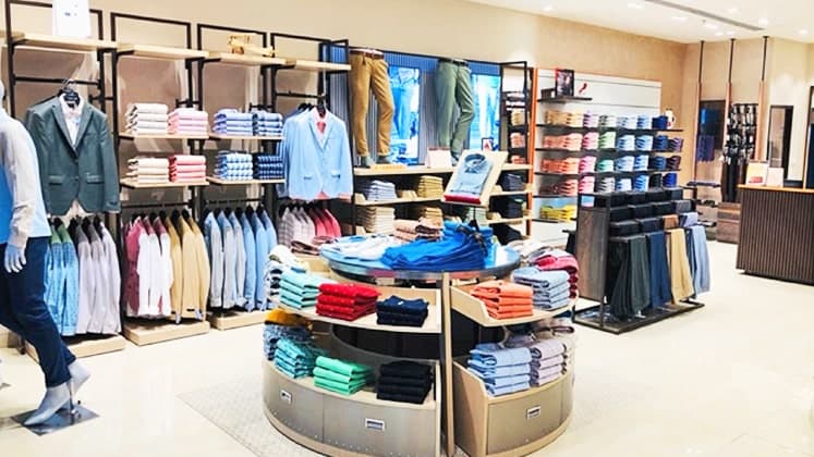 Fashion & Retail