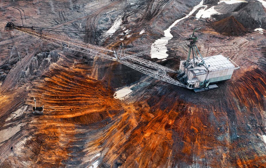 Metal & Mining